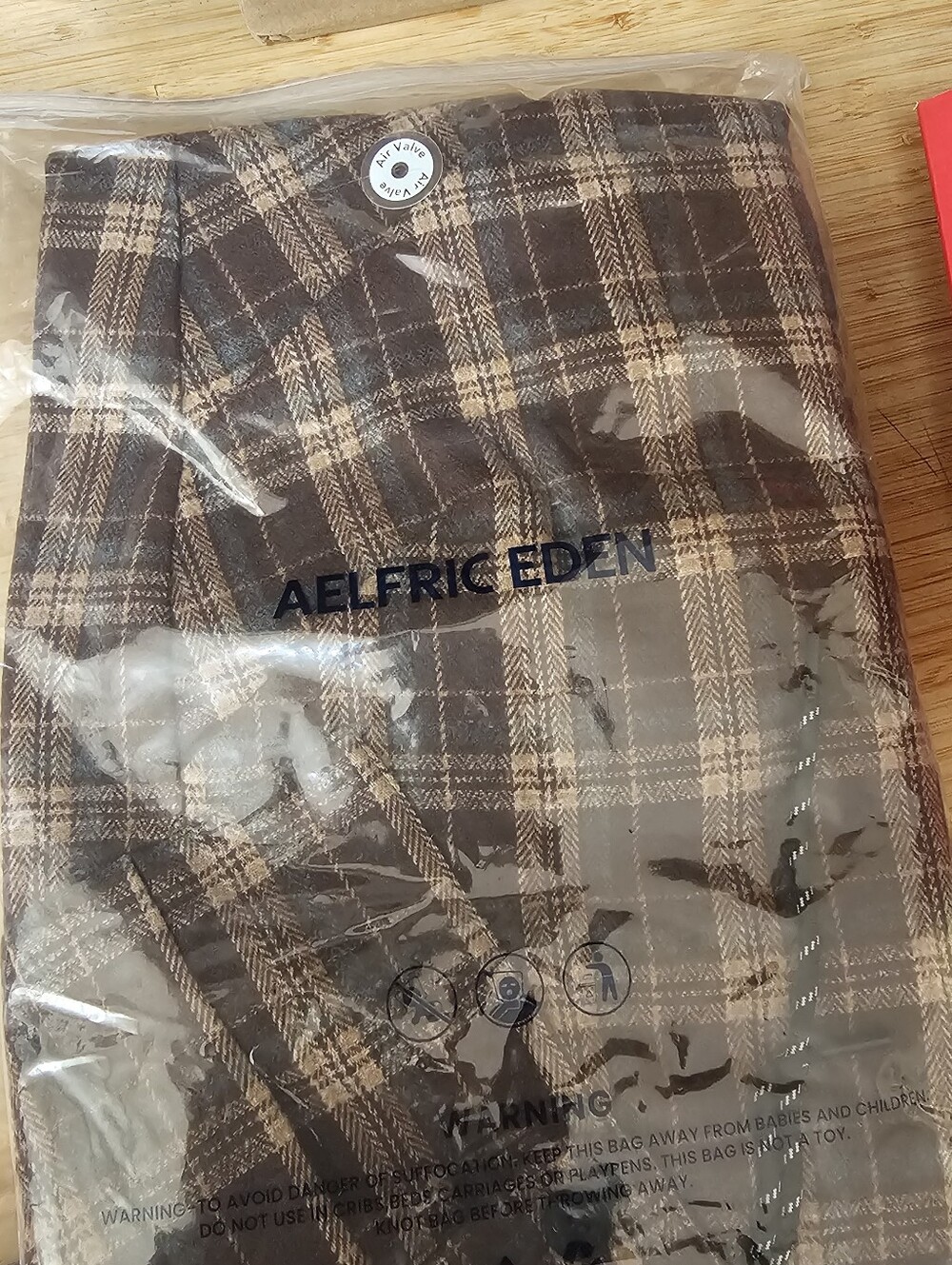 NIB Aelfric Eden Plaid Cargo Pants  Wide Leg Baggy Barrel Flannel Y2K - Picture 10 of 11